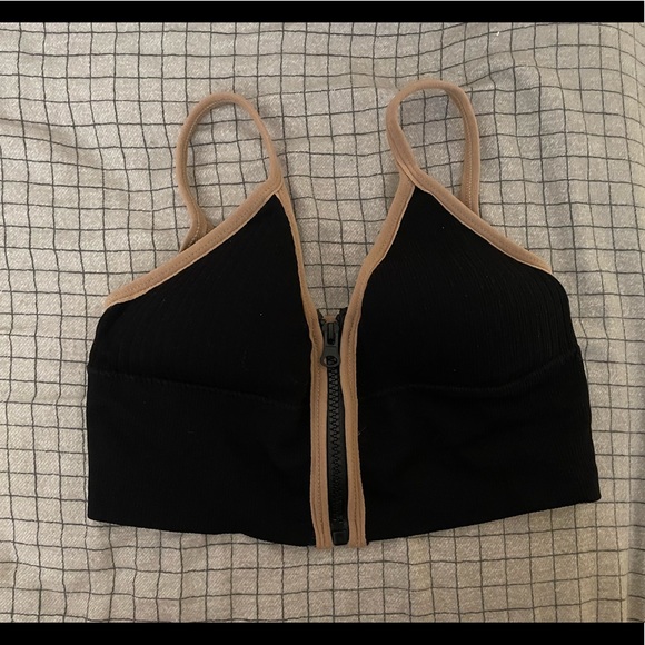 Women’s zip up bralette - Picture 9 of 15